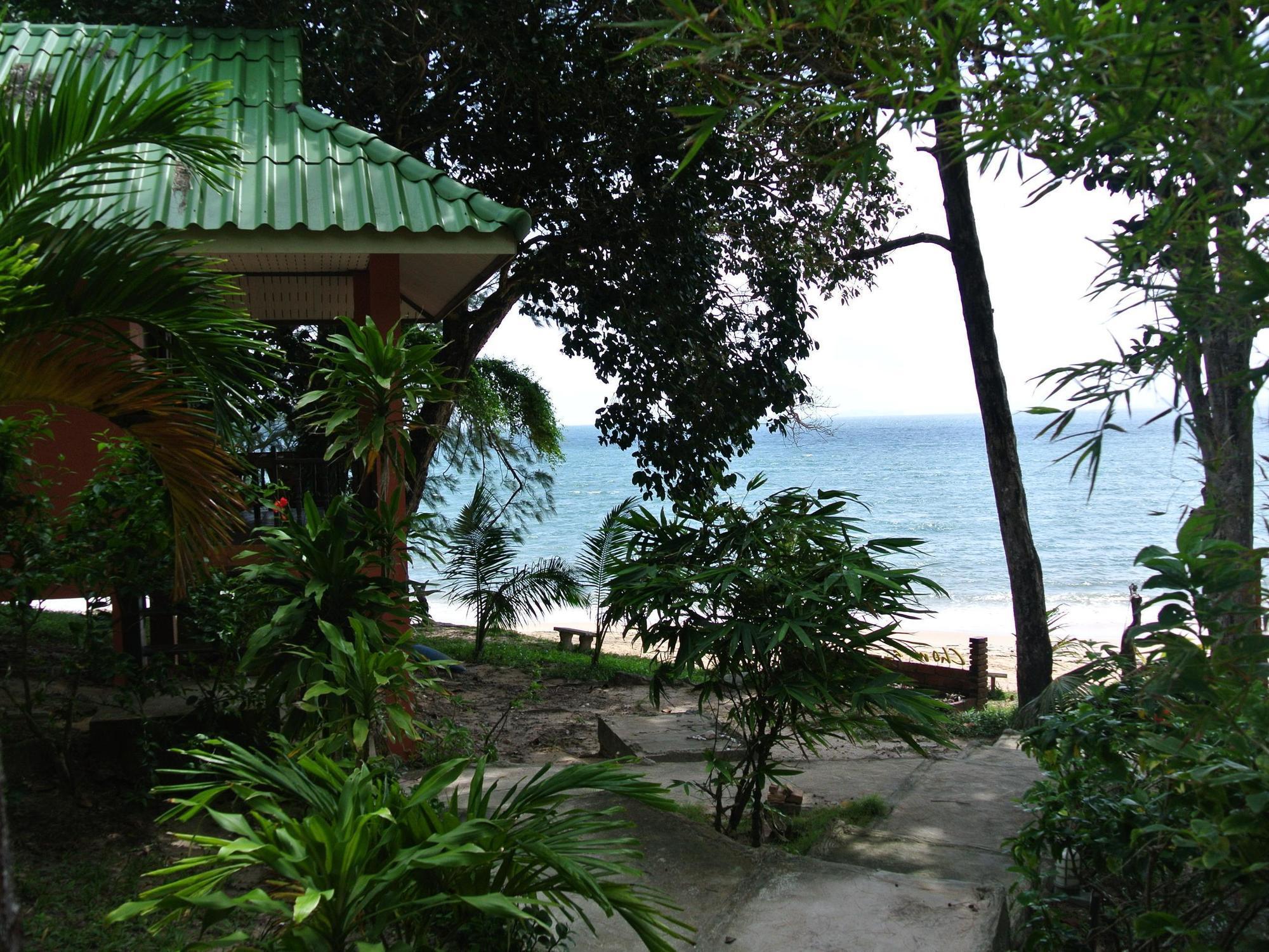Chomjan Resort Koh Phayam Luaran gambar