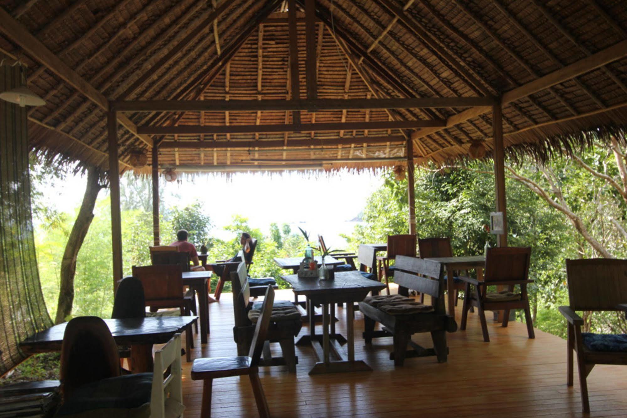 Chomjan Resort Koh Phayam Luaran gambar