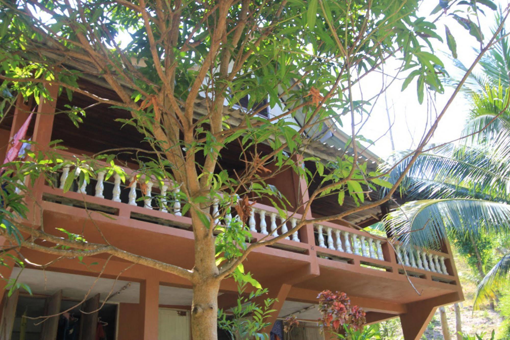 Chomjan Resort Koh Phayam Luaran gambar