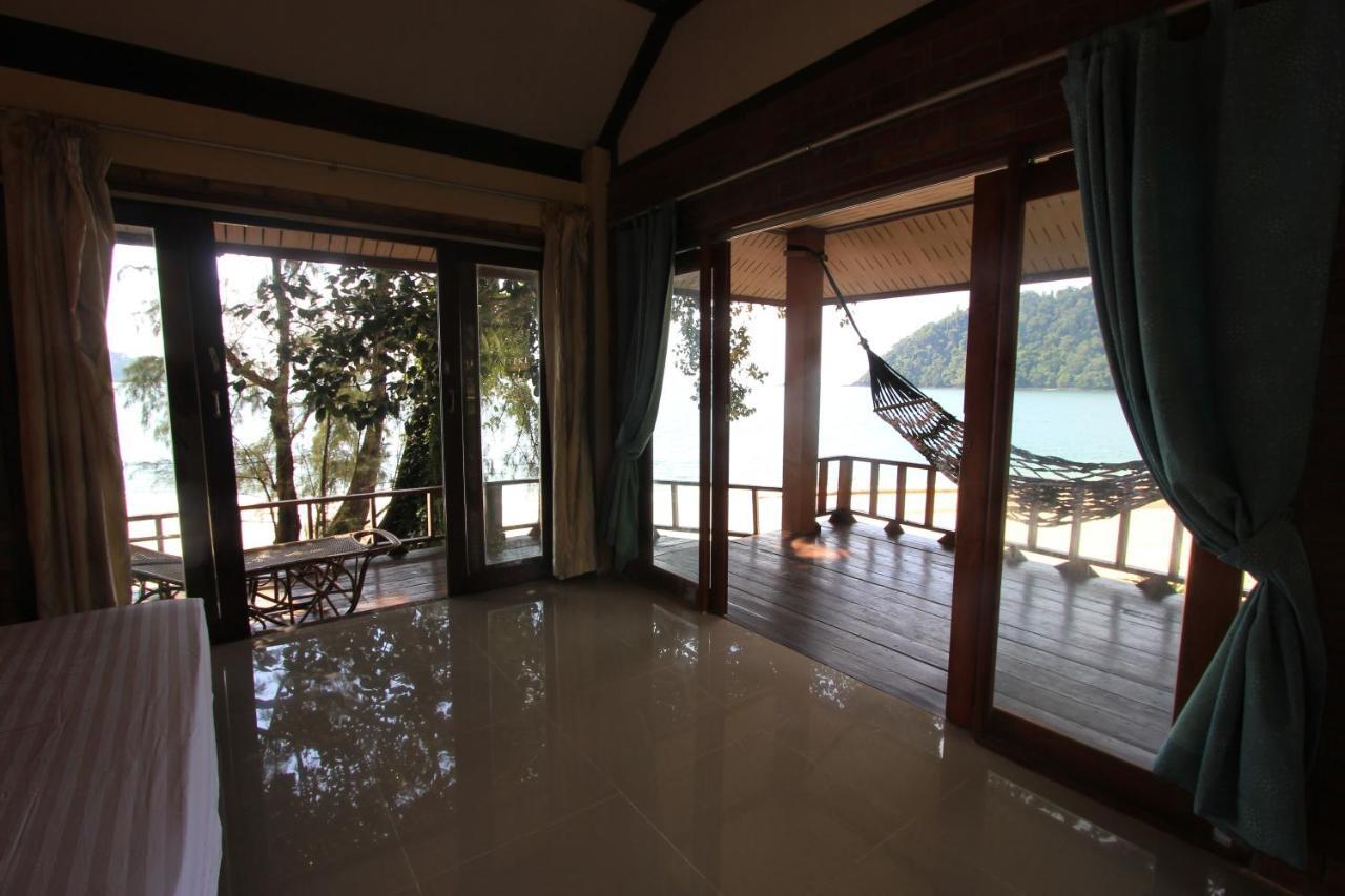 Chomjan Resort Koh Phayam Luaran gambar