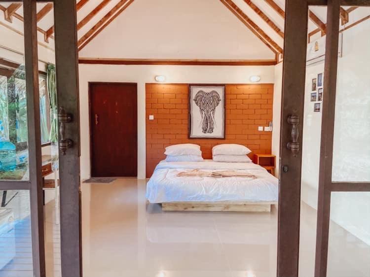 Chomjan Resort Koh Phayam Luaran gambar